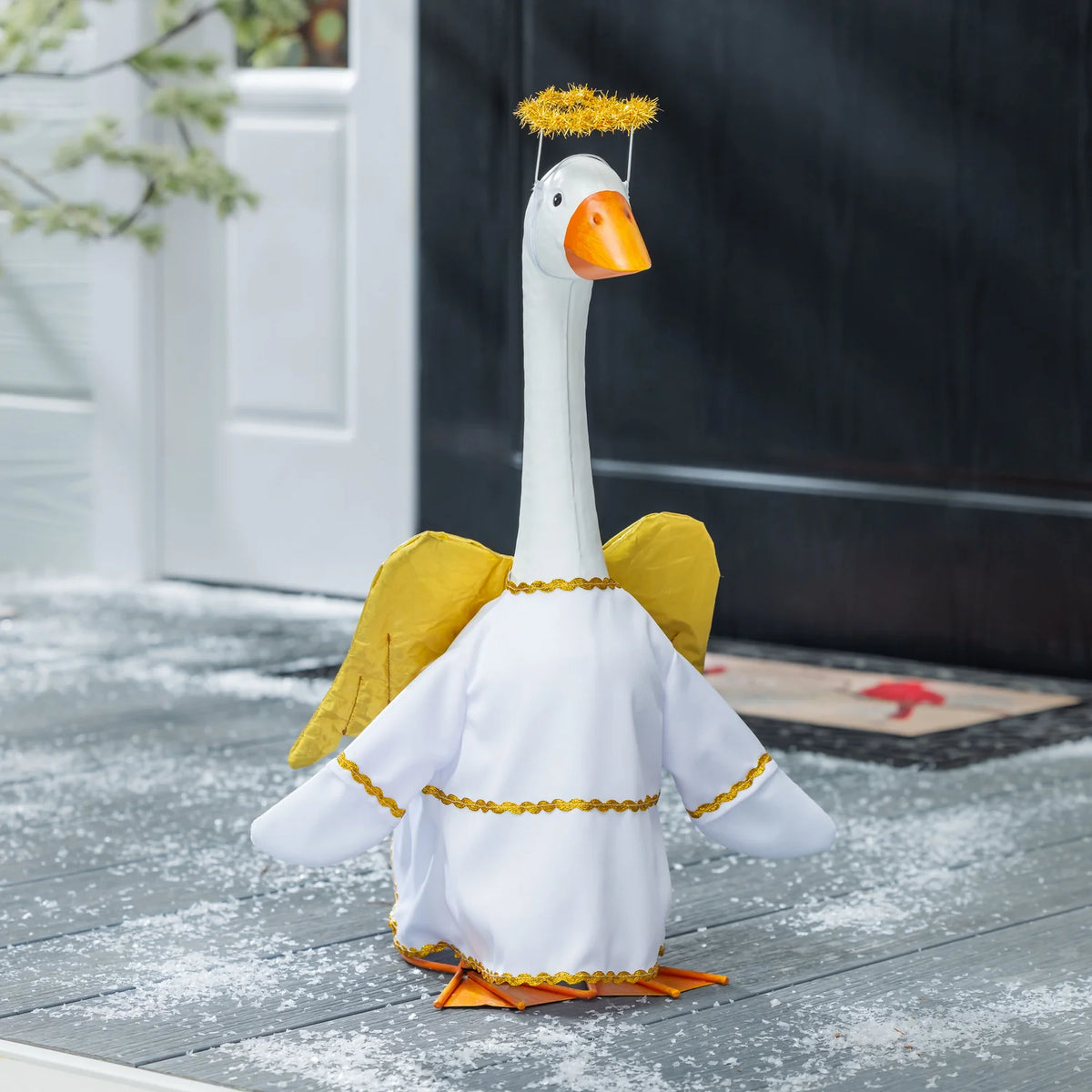 GOOSE OUTFIT ANGEL