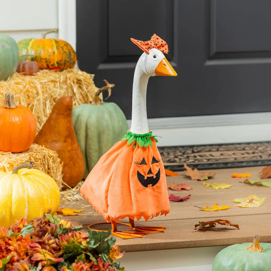 GIDDY GOOSE PUMPKIN PONCHO