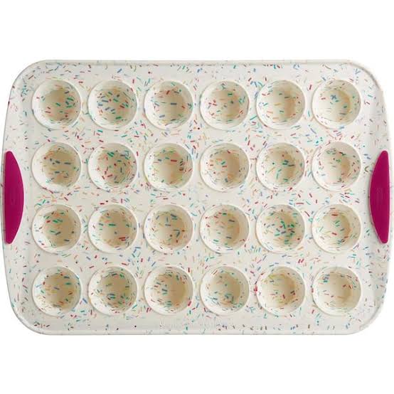 24CT MINI MUFFIN SILICONE PAN CONFETTI FUCHSIA