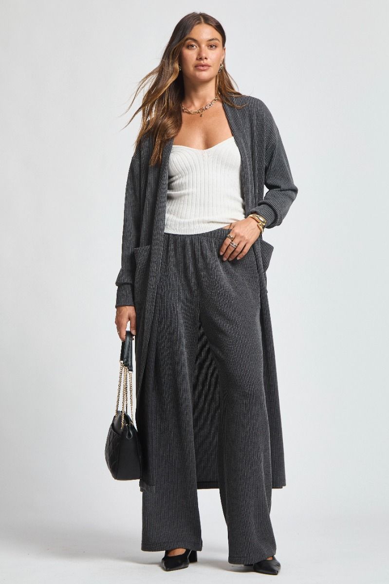 SUNRISE TRAVEL SET BLACK