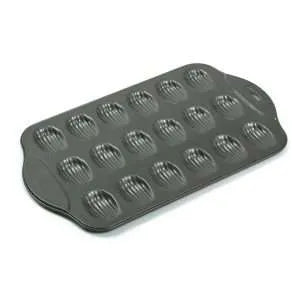 MINI MADELINE PAN NONSTICK