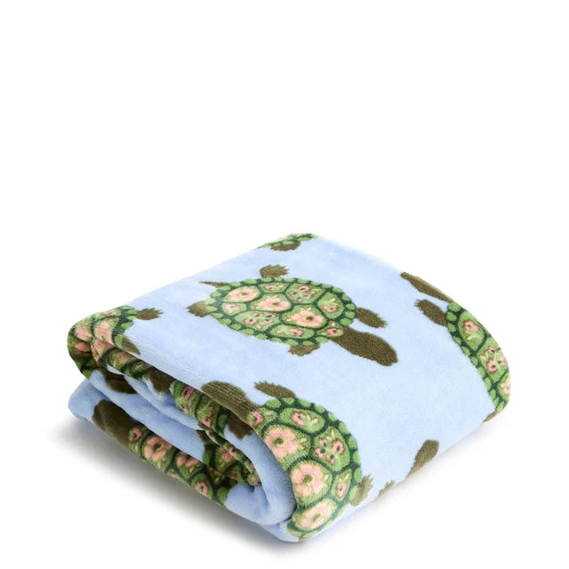 PLUSH THROW BLANKET: SLOW DANCE