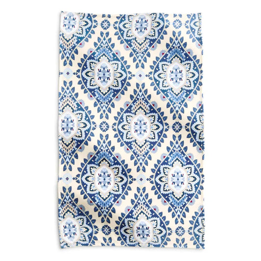 PLUSH THROW BLANKET- CAMBRIDGE BLUES