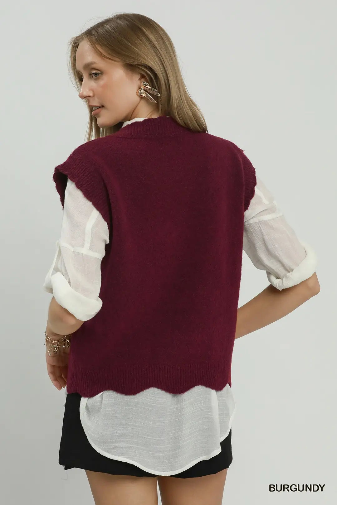 BURGUNDY SCALLOP SWEATER VEST