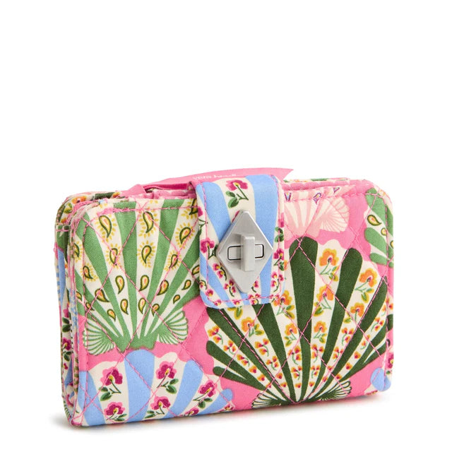 SMALL TURNLOCK WALLET COTTAGE SHELLS