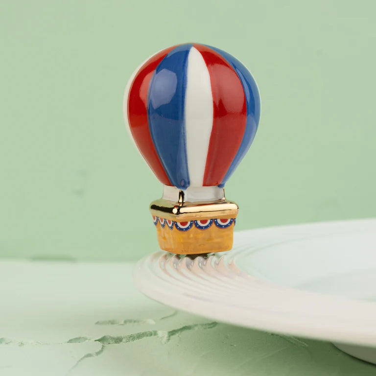 RED, WHITE, AND BALLOON MINI