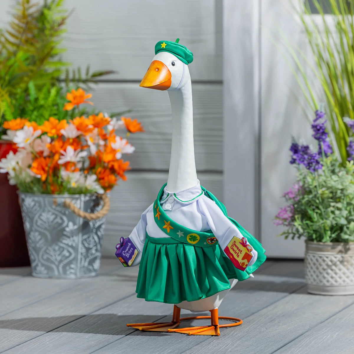 GOOSE OUTFIT SWEET TREAT SCOUT