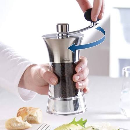 EASY GRIND PEPPER MILL