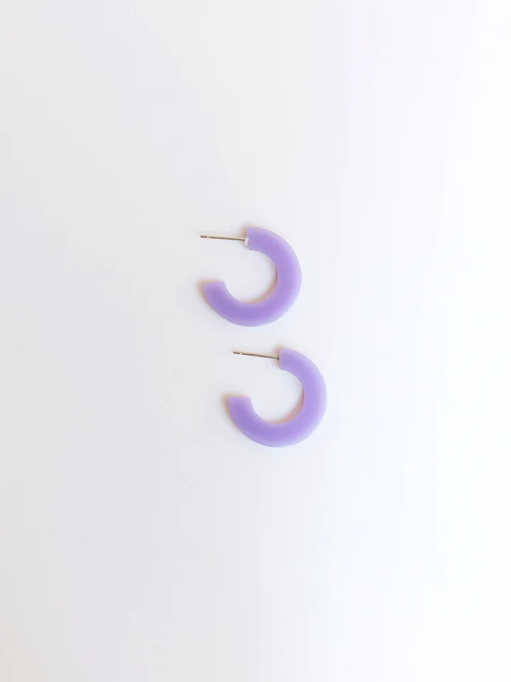 Small Acrylic Classic Hoops Violet